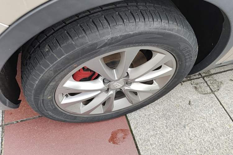 Used Geely Auto Emgrand GS 2018 Sport Edition 1.8L Automatic LingShang Model Left Front Wheel Hub