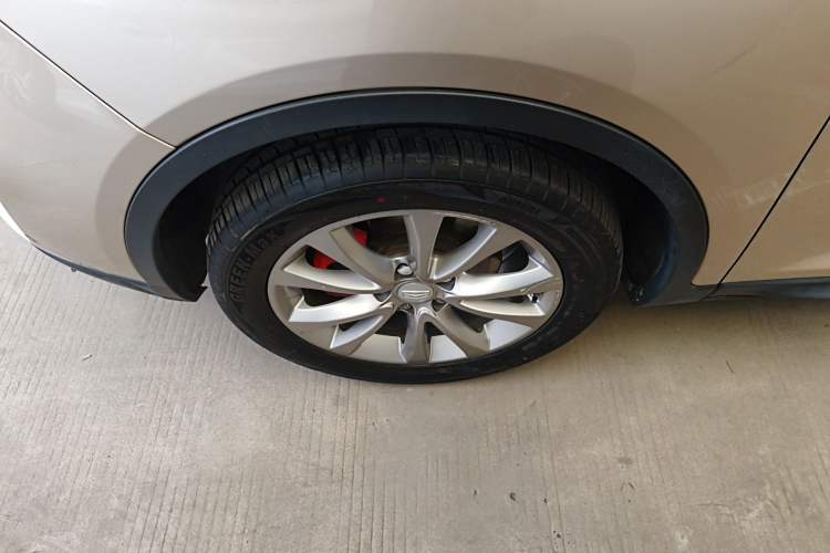 Used Geely Auto Emgrand GS 2018 Sport Edition 1.8L Automatic LingShang Model Left Front Wheel Hub