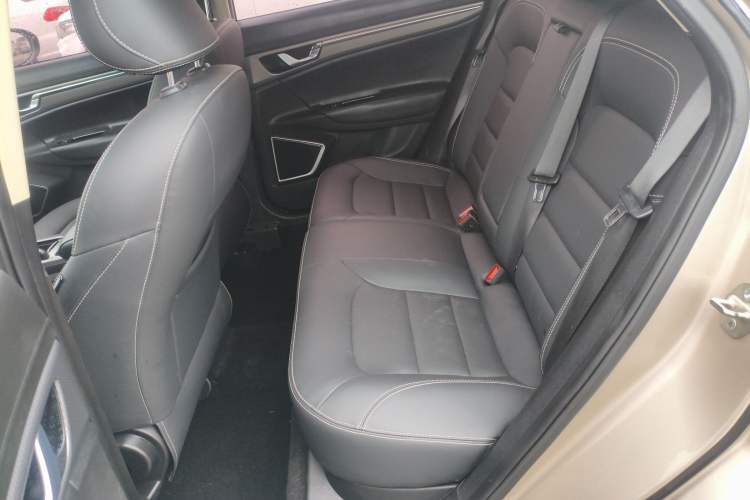 Used Geely Auto Emgrand GS 2018 Elegant Edition 1.8L Automatic LingShang Model Left Rear Seat