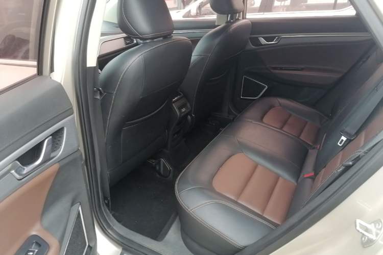 Used Geely Auto Emgrand GS 2018 Sport Edition 1.4T Automatic ZhenShang Model Left Rear Seat