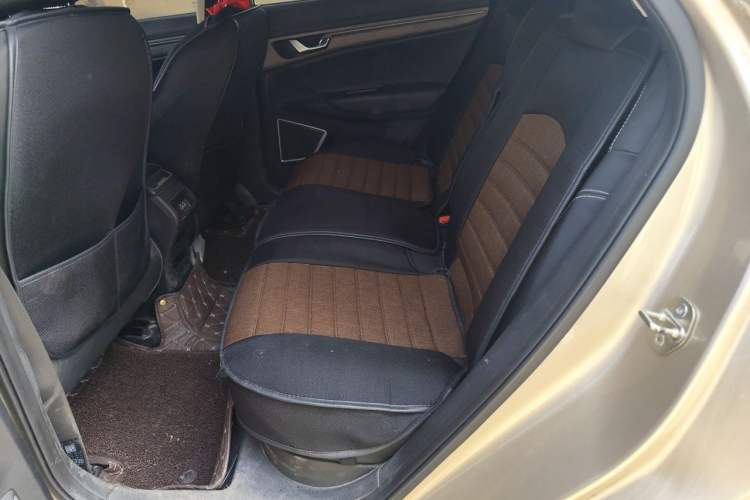 Used Geely Auto Emgrand GS 2018 Elegant Edition 1.8L Manual LingShang Model Left Rear Seat