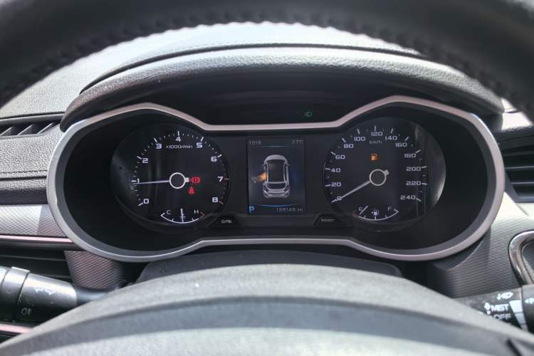 Used Geely Auto Emgrand GS 2018 Sport Edition 1.4T Automatic ZhenShang Model Odometer Close Up