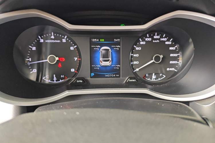 Used Geely Auto Emgrand GS 2018 Sport Edition 1.4T Automatic LingShang Model Odometer Close Up