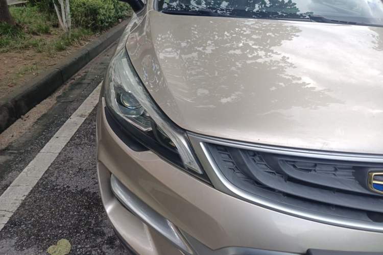 Used Geely Auto Emgrand GS 2018 Lingchao Edition 1.4T Automatic ZhenShang Smart Connectivity Model Right Front Headlight