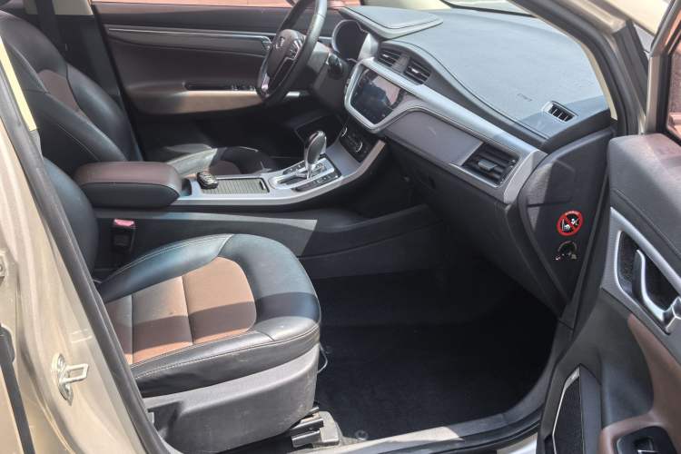 Used Geely Auto Emgrand GS 2018 Sport Edition 1.4T Automatic ZhenShang Model Right Front Seat