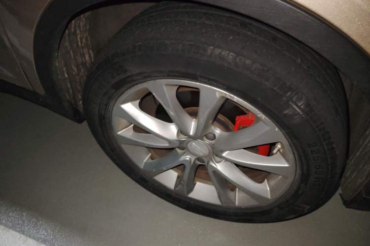 Used Geely Auto Emgrand GS 2018 Sport Edition 1.8L Automatic LingShang Model Right Front Wheel Hub