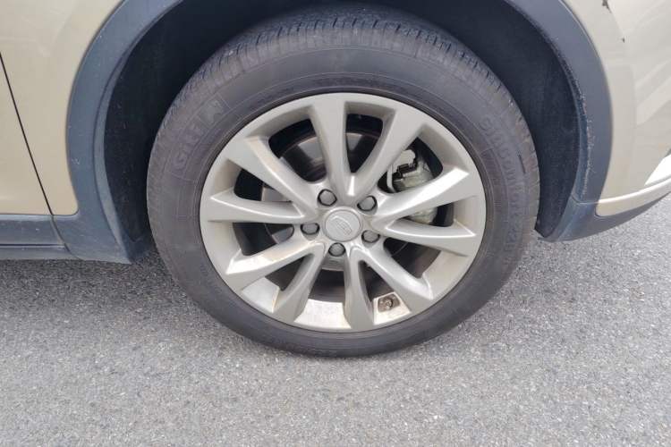 Used Geely Auto Emgrand GS 2018 Elegant Edition 1.8L Automatic LingShang Model Right Front Wheel Hub