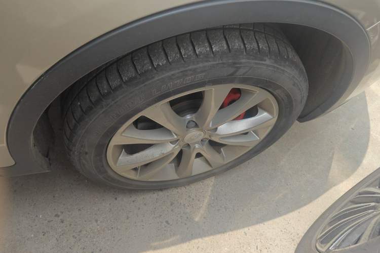 Used Geely Auto Emgrand GS 2018 Sport Edition 1.4T Automatic LingShang Model Right Front Wheel Hub