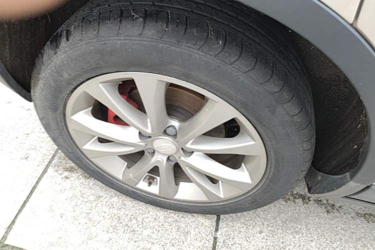 Used Geely Auto Emgrand GS 2018 Sport Edition 1.8L Automatic LingShang Model Right Rear Wheel Hub