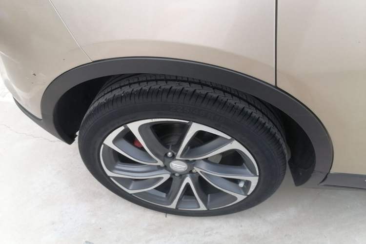 Used Geely Auto Emgrand GS 2018 Sport Edition 1.4T Automatic ZhenShang Model Right Rear Wheel Hub