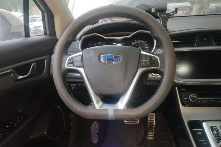 Used Geely Auto Emgrand GS 2018 Sport Edition 1.8L Automatic LingShang Model Steering Wheel