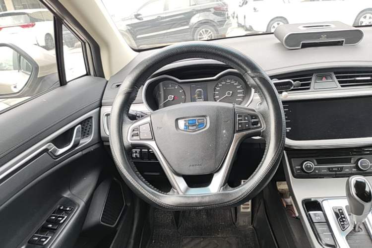 Used Geely Auto Emgrand GS 2018 Sport Edition 1.8L Automatic LingShang Model Steering Wheel