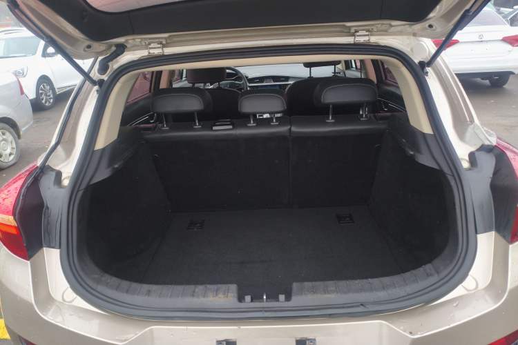 Used Geely Auto Emgrand GS 2018 Elegant Edition 1.8L Automatic LingShang Model Trunk