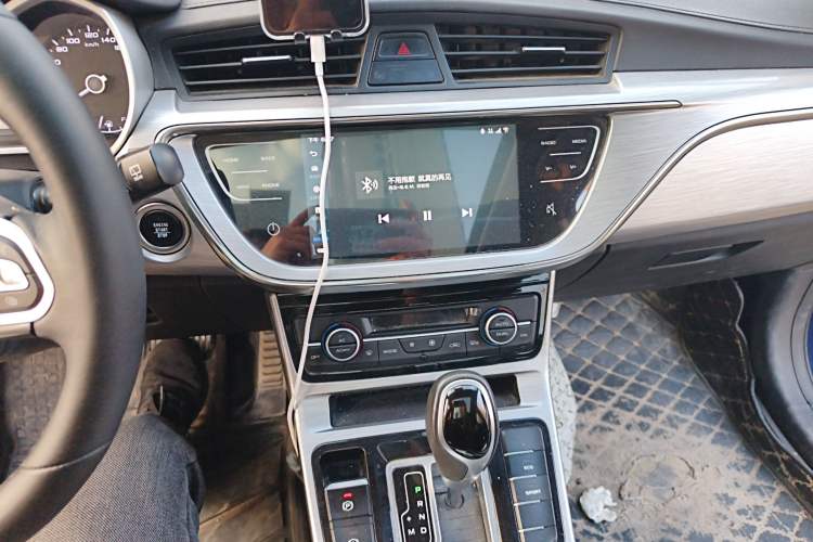 Used Geely Auto Emgrand GS 2019 1.4T CVT Active Audio And AC Panel