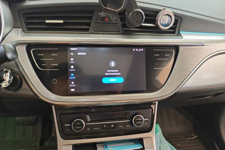 Used Geely Auto Emgrand GS 2019 1.5TD DCT Active 260T Audio And AC Panel