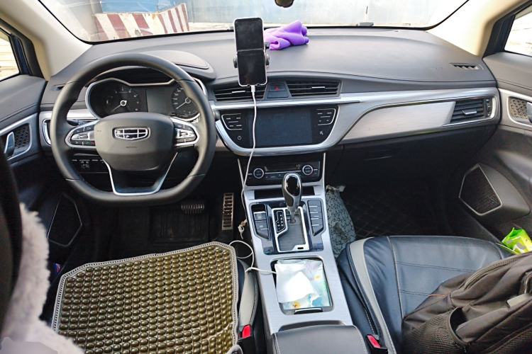 Used Geely Auto Emgrand GS 2019 1.4T CVT Active Center Console