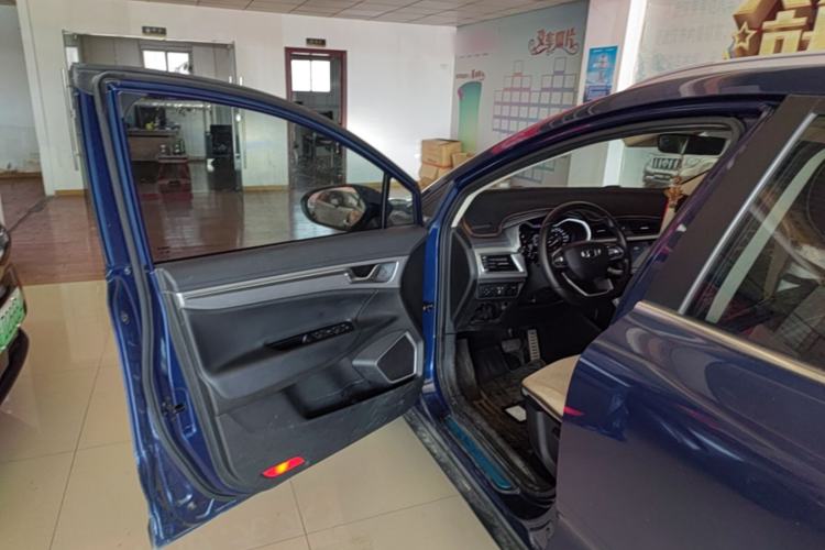 Used Geely Auto Emgrand GS 2019 1.5TD DCT Active 260T Driver Seat