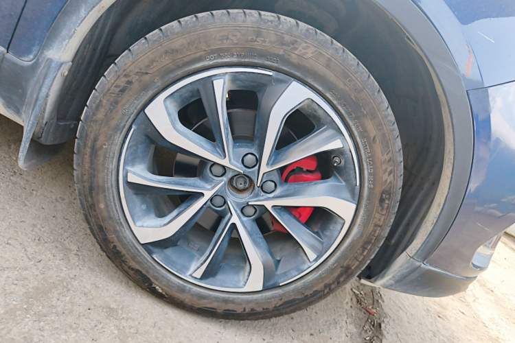 Used Geely Auto Emgrand GS 2019 1.4T CVT Active Right Front Wheel Hub