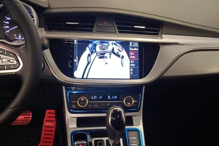 Used Geely Auto Emgrand GS 2019 1.4T CVT Edition Audio And AC Panel