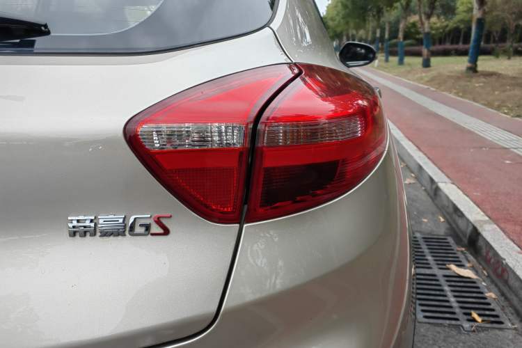 Used Geely Auto Emgrand GS 2019 1.4T Manual Ya Right Rear Taillight