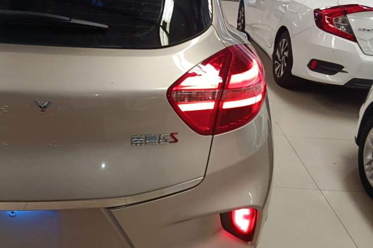 Used Geely Auto Emgrand GS 2019 1.4T CVT Edition Right Rear Taillight