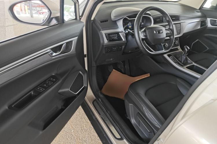 Used Geely Auto Emgrand GS 2019 1.4T Manual Ya Driver Seat
