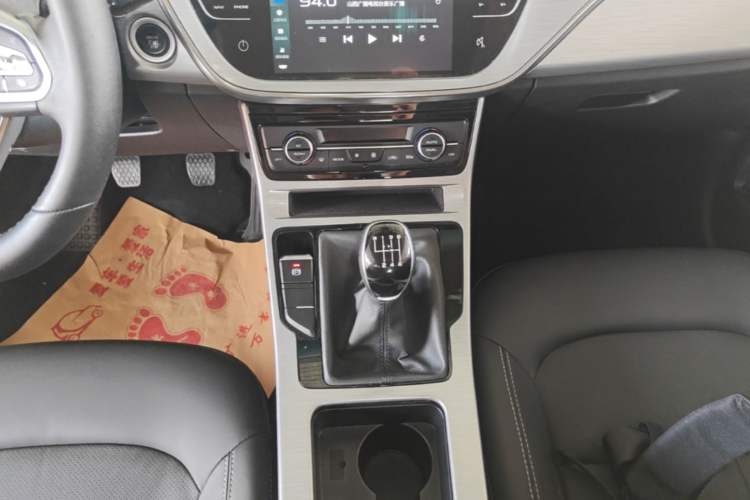 Used Geely Auto Emgrand GS 2019 1.4T Manual Ya Gear Lever