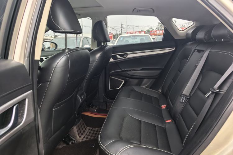 Used Geely Auto Emgrand GS 2019 1.4T CVT Edition Interior 3