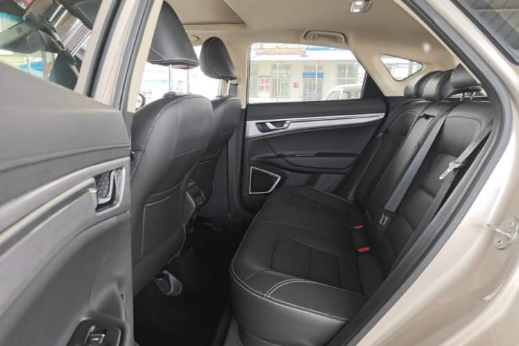 Used Geely Auto Emgrand GS 2019 1.4T Manual Ya Left Rear Seat