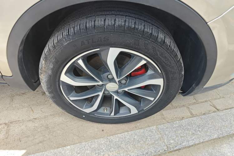 Used Geely Auto Emgrand GS 2019 1.4T CVT Active Right Front Wheel Hub