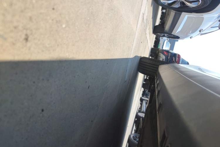 Used Geely Auto Emgrand GS 2019 1.4T CVT Edition Right Side Sill