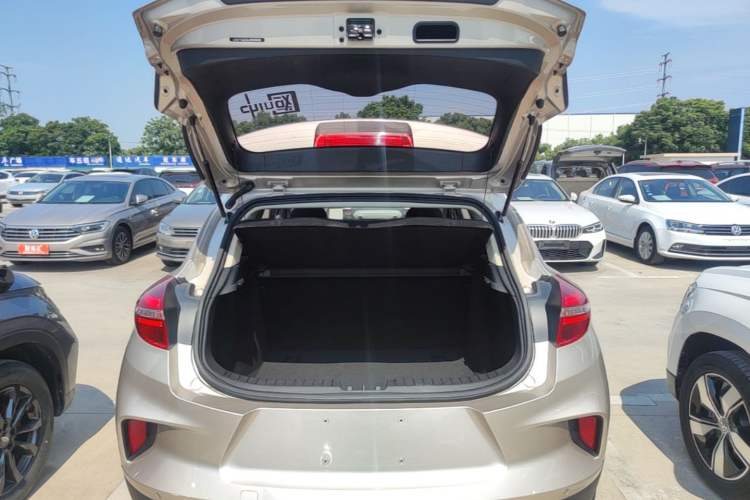 Used Geely Auto Emgrand GS 2019 1.4T CVT Edition Trunk