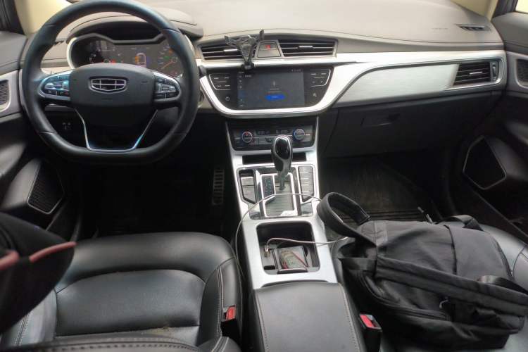 Used Geely Auto Emgrand GS 2019 1.4T CVT Active Center Console