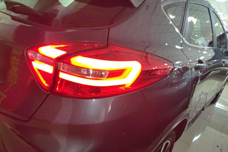 Used Geely Auto Emgrand GS 2019 1.5TD DCT Active 260T Right Rear Taillight