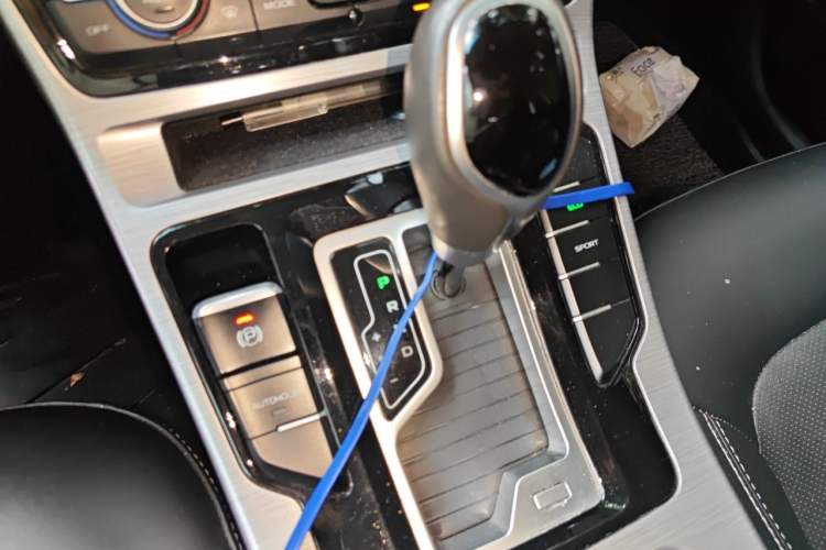 Used Geely Auto Emgrand GS 2019 1.4T CVT Edition Gear Lever
