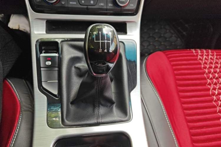 Used Geely Auto Emgrand GS 2019 1.4T Manual Ya Gear Lever