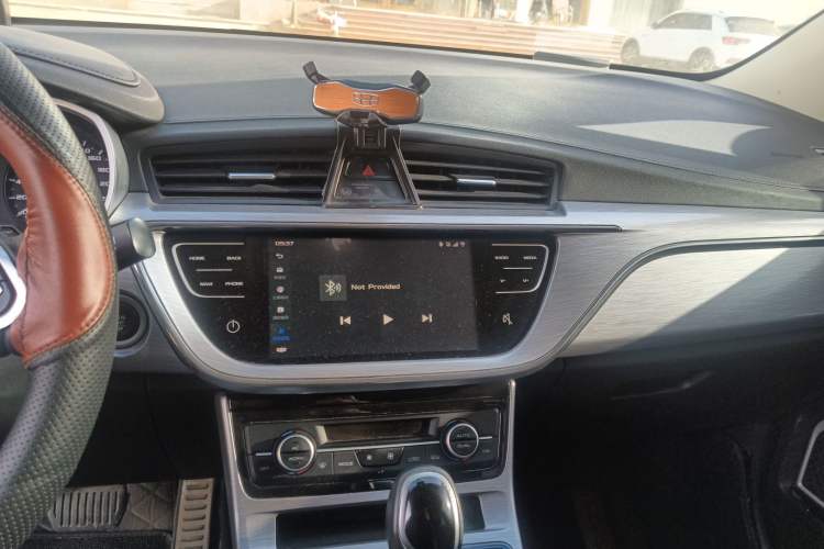 Used Geely Auto Emgrand GS 2019 1.4T CVT Active Audio And AC Panel