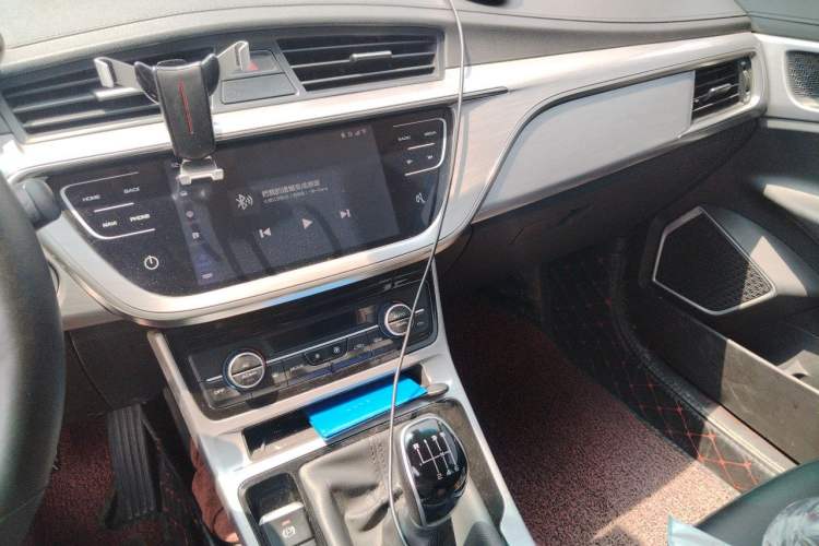 Used Geely Auto Emgrand GS 2019 1.4T Manual Ya Audio And AC Panel