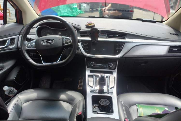 Used Geely Auto Emgrand GS 2019 1.5TD DCT Active 260T Center Console