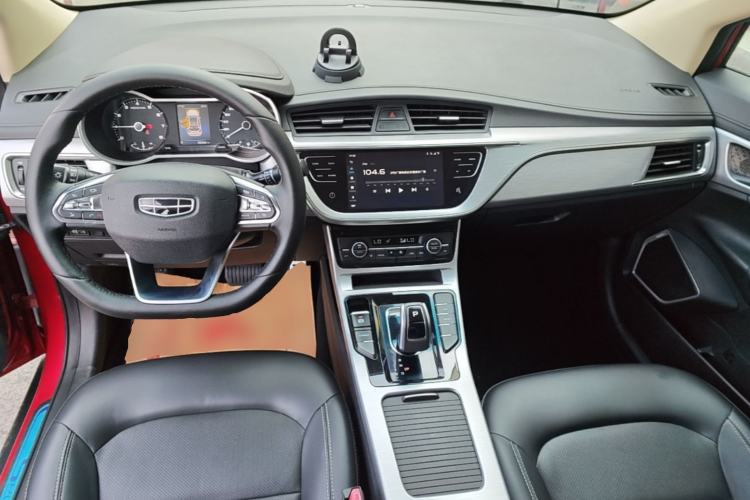 Used Geely Auto Emgrand GS 2019 1.5TD DCT Active 260T Center Console