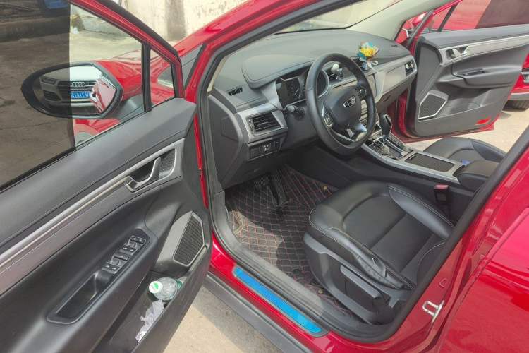 Used Geely Auto Emgrand GS 2019 1.4T CVT Yar Pro Driver Seat