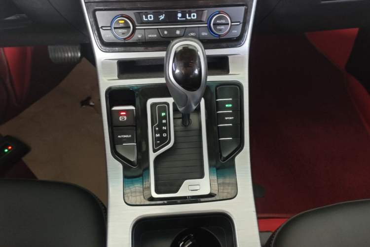 Used Geely Auto Emgrand GS 2019 1.4T CVT Edition Gear Lever