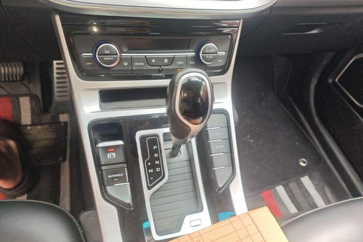 Used Geely Auto Emgrand GS 2019 1.4T CVT Active Gear Lever