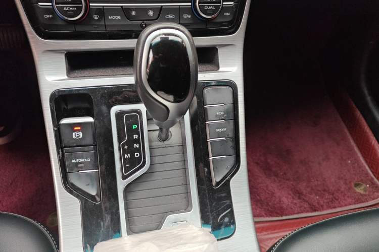 Used Geely Auto Emgrand GS 2019 1.4T CVT Edition Gear Lever