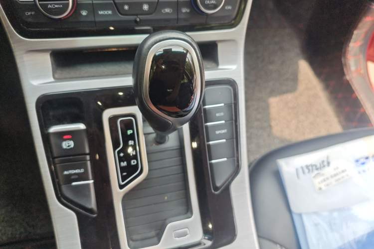 Used Geely Auto Emgrand GS 2019 1.4T CVT Edition Gear Lever