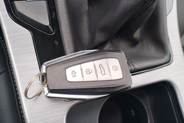 Used Geely Auto Emgrand GS 2019 1.4T Manual Ya Interior 1