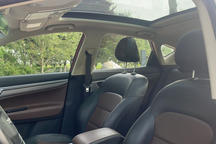 Used Geely Auto Emgrand GS 2019 1.5TD DCT Active Pro 260T Interior 4
