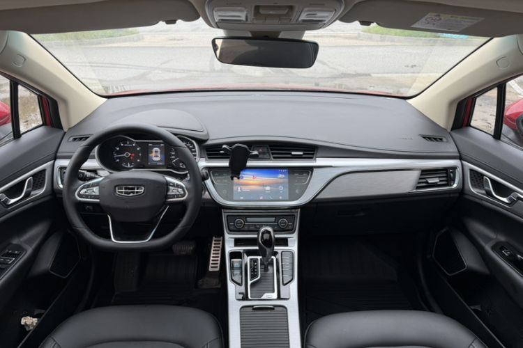 Used Geely Auto Emgrand GS 2019 1.4T CVT Active Interior 4