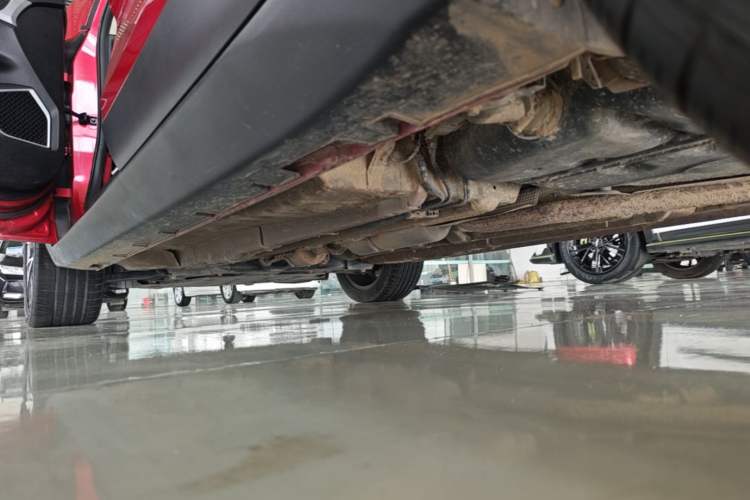 Used Geely Auto Emgrand GS 2019 1.4T CVT Edition Left Side Sill
