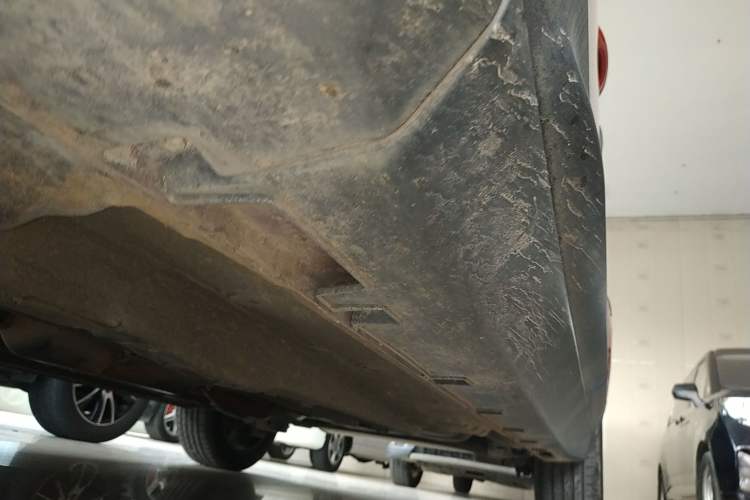 Used Geely Auto Emgrand GS 2019 1.5TD DCT Active 260T Left Side Sill